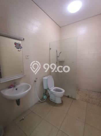 SPECIAL RATE! Rumah di Tebet, 3 KM, Area Sejuk, LT 135m² LB 200m² SPECIAL RATE! Rumah di Tebet, 3 KM, Area Sejuk, LT 135m² LB 200m²
