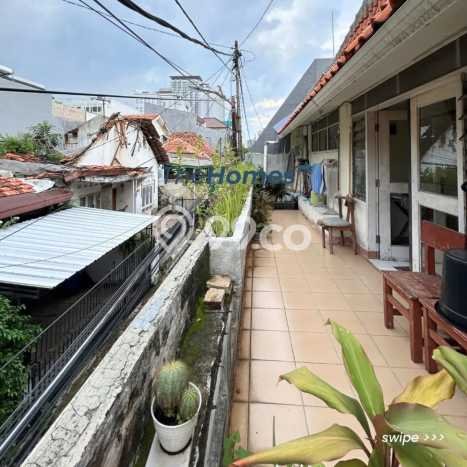 Rumah Mewah Siap Huni LT 148m2 di Tebet, Jakarta Selatan Rumah Mewah Siap Huni LT 148m2 di Tebet, Jakarta Selatan