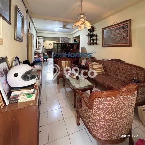 Rumah Mewah Siap Huni LT 148m2 di Tebet, Jakarta Selatan Rumah Mewah Siap Huni LT 148m2 di Tebet, Jakarta Selatan