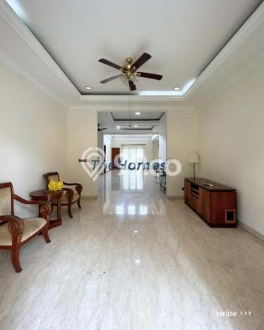 Hunian Mewah LB 600m2 Siap Huni Desain Elegan di Pejaten, Jakarta Selatan Hunian Mewah LB 600m2 Siap Huni Desain Elegan di Pejaten, Jakarta Selatan
