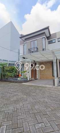 For Sale! Luxury House LT 116m2 Desain Elegan di Otista For Sale! Luxury House LT 116m2 Desain Elegan di Otista