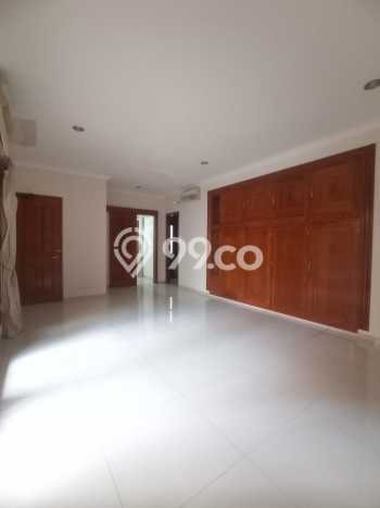 Jual Rumah Luas Megah Dengan View Eksklusif di Surabaya Kota, Surabaya Jual Rumah Luas Megah Dengan View Eksklusif di Surabaya Kota, Surabaya