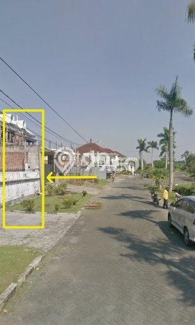 Rumah Eksklusif Siap Huni LT 600m2 di Wiyung, Surabaya Rumah Eksklusif Siap Huni LT 600m2 di Wiyung, Surabaya