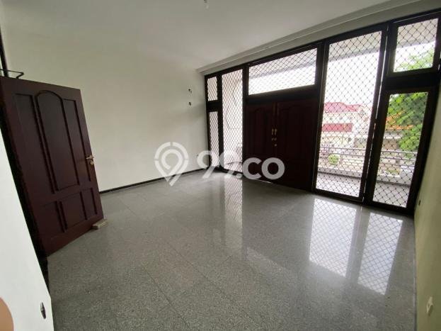 Untuk Dijual! Kantor di Diponegoro Surabaya LT 620m2 / LB 600m2 Kawasan Bisnis Untuk Dijual! Kantor di Diponegoro Surabaya LT 620m2 / LB 600m2 Kawasan Bisnis