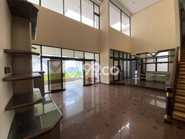 Untuk Dijual! Kantor di Diponegoro Surabaya LT 620m2 / LB 600m2 Kawasan Bisnis Untuk Dijual! Kantor di Diponegoro Surabaya LT 620m2 / LB 600m2 Kawasan Bisnis