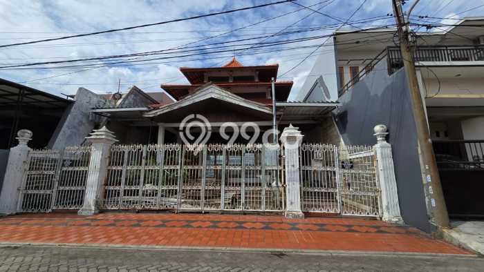 Siap Huni Hunian Elit 7 Kamar di Tenggilis Mejoyo Dekat ke Mana Saja Siap Huni Hunian Elit 7 Kamar di Tenggilis Mejoyo Dekat ke Mana Saja