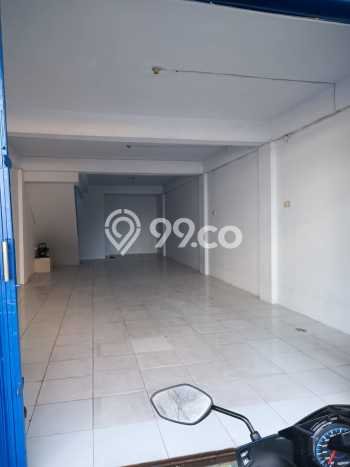 AREA KOMERSIAL! Ruko Kawasan Kapuk Muara, Luas 65m², Jalan Utama AREA KOMERSIAL! Ruko Kawasan Kapuk Muara, Luas 65m², Jalan Utama