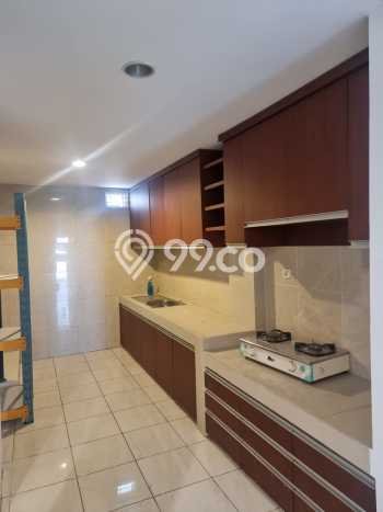 Rumah Nyaman di Pantai Indah Kapuk, Jakarta Utara, Luas 144m² Bangunan 295m² Rumah Nyaman di Pantai Indah Kapuk, Jakarta Utara, Luas 144m² Bangunan 295m²