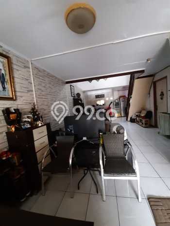 Rumah Berkualitas Semanan, Jakarta Barat, LT 105m² LB 230m² Rumah Berkualitas Semanan, Jakarta Barat, LT 105m² LB 230m²