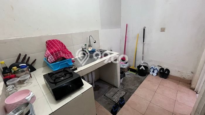 Rumah 2 Kamar Tidur Akses Strategis di Kawasan Elite Cengkareng, Jakarta Barat Rumah 2 Kamar Tidur Akses Strategis di Kawasan Elite Cengkareng, Jakarta Barat