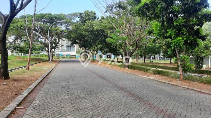 Lahan Dijual Lokasi Strategis di Jakarta Utara dengan Luas 924m2 Lahan Dijual Lokasi Strategis di Jakarta Utara dengan Luas 924m2