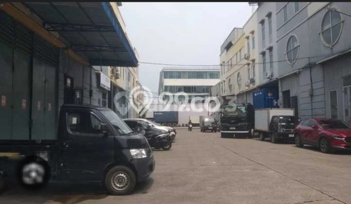 Gudang Dijual di Prime Area Jakarta Utara Luas 500m2 Gudang Dijual di Prime Area Jakarta Utara Luas 500m2