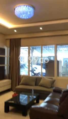Dijual Rumah Premium dengan Fasilitas Sekitar Lengkap di Cengkareng, Jakarta Barat Dijual Rumah Premium dengan Fasilitas Sekitar Lengkap di Cengkareng, Jakarta Barat