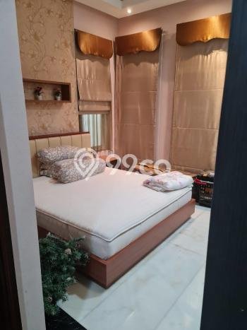 Rumah Disewakan Surabaya LT 360m2 LB 450m2 Area Graha Rumah Disewakan Surabaya LT 360m2 LB 450m2 Area Graha