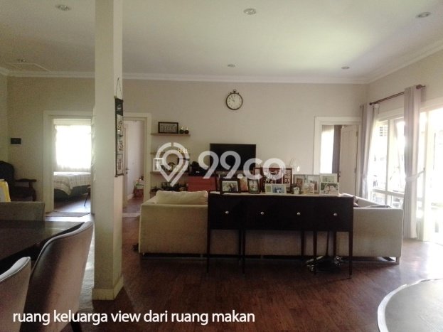 Dijual Rumah Luas Megah Dengan View Cantik di Manyar, Surabaya Dijual Rumah Luas Megah Dengan View Cantik di Manyar, Surabaya