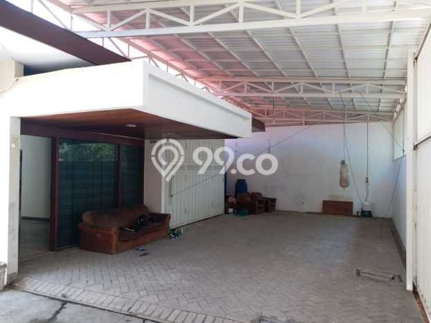 Rumah Strategis di , Akses ke Surabaya, Surabaya - 3 KT Rumah Strategis di , Akses ke Surabaya, Surabaya - 3 KT