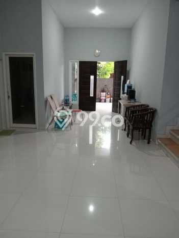 Hunian Mewah Siap Huni LT 162m2 di Wiyung, Surabaya Hunian Mewah Siap Huni LT 162m2 di Wiyung, Surabaya