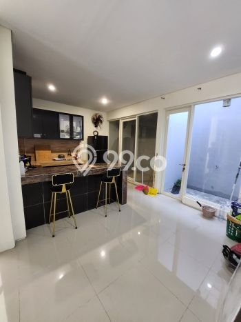 Dijual Rumah Strategis Bagus Punya 3 KT di Pakal Surabaya SHM Dijual Rumah Strategis Bagus Punya 3 KT di Pakal Surabaya SHM