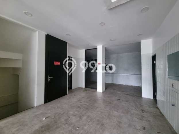 Unit Ruko Dijual di Jakarta Barat LT 297m2 & LB 540m2 Unit Ruko Dijual di Jakarta Barat LT 297m2 & LB 540m2