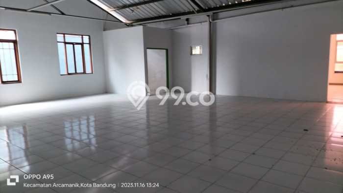 Untuk Dijual! Ruko di Bandung Kota Bandung LT 530m2 / LB 750m2 Kawasan Bisnis Untuk Dijual! Ruko di Bandung Kota Bandung LT 530m2 / LB 750m2 Kawasan Bisnis