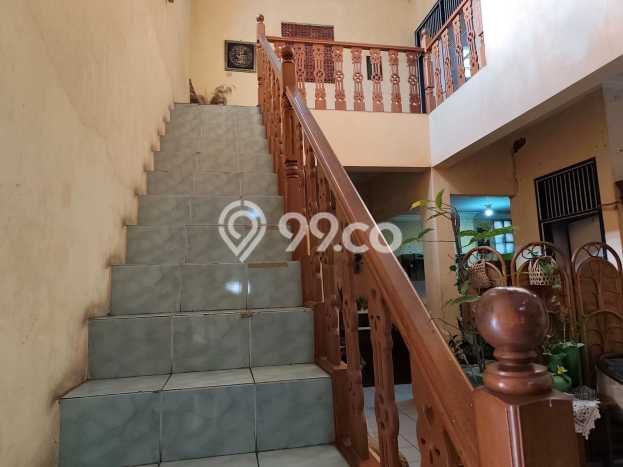 For Sale Rumah 6 Kamar Lokasi Ideal Bagus dan Strategis di Cileunyi For Sale Rumah 6 Kamar Lokasi Ideal Bagus dan Strategis di Cileunyi