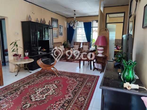 For Sale Rumah 6 Kamar Lokasi Ideal Bagus dan Strategis di Cileunyi For Sale Rumah 6 Kamar Lokasi Ideal Bagus dan Strategis di Cileunyi