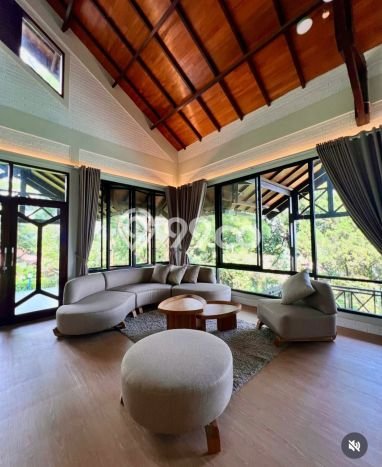 Siap Huni Hunian Elit 5 Kamar di Cisarua Dekat ke Mana Saja Siap Huni Hunian Elit 5 Kamar di Cisarua Dekat ke Mana Saja