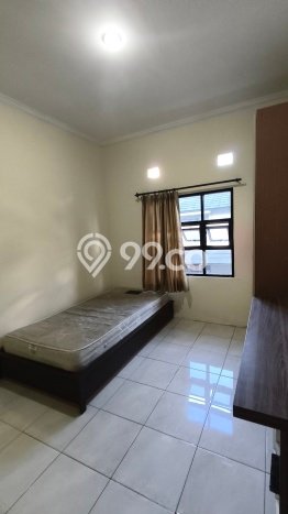 Dijual Kost di Kawasan Jatinangor, Sumedang, Spesifikasi 22 KT, 22 KM, 310m2 Dijual Kost di Kawasan Jatinangor, Sumedang, Spesifikasi 22 KT, 22 KM, 310m2