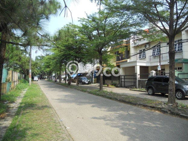 Dijual Rumah 4 Kamar Lokasi Ideal Bagus dan Strategis di Serpong Utara Dijual Rumah 4 Kamar Lokasi Ideal Bagus dan Strategis di Serpong Utara