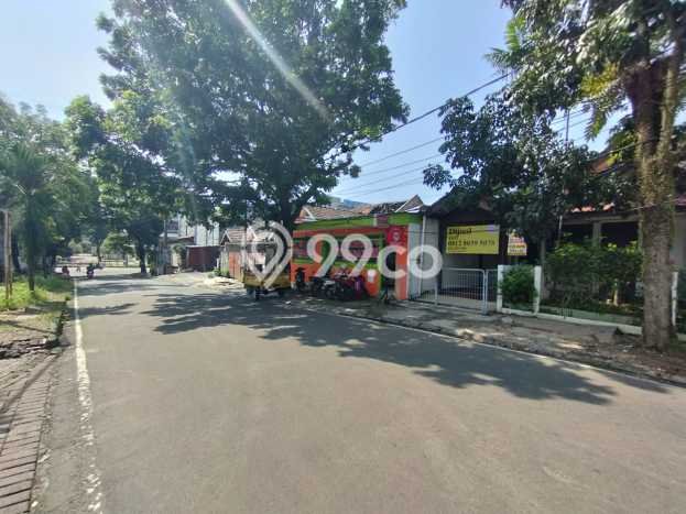 For Sale! Luxury House LT 250m2 Desain Elegan di BSD Griya Loka For Sale! Luxury House LT 250m2 Desain Elegan di BSD Griya Loka