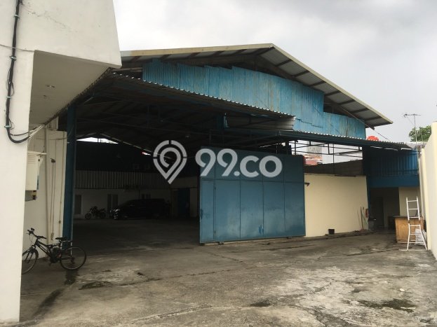 AREA KOMERSIAL! Gudang Kawasan , Luas 294m2m², Jalan Raya AREA KOMERSIAL! Gudang Kawasan , Luas 294m2m², Jalan Raya