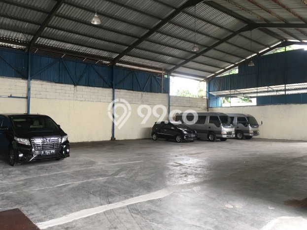 AREA KOMERSIAL! Gudang Kawasan , Luas 294m2m², Jalan Raya AREA KOMERSIAL! Gudang Kawasan , Luas 294m2m², Jalan Raya
