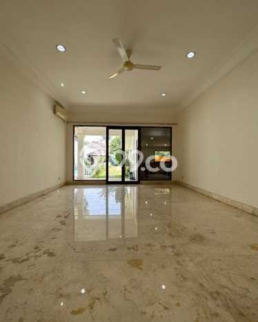 For Sale! Luxury House LT 1084m2 Desain Elegan di Cipete For Sale! Luxury House LT 1084m2 Desain Elegan di Cipete