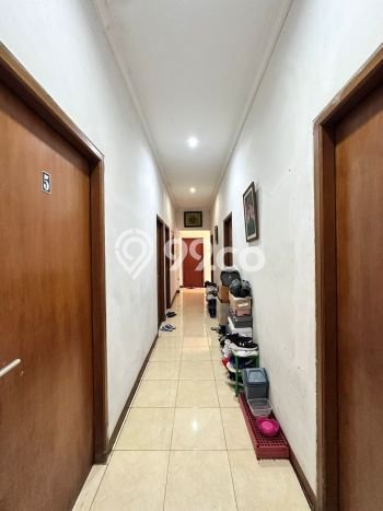 Ready to Use! Premium House LT 320m2 Desain Modern di Menteng Dalam Ready to Use! Premium House LT 320m2 Desain Modern di Menteng Dalam