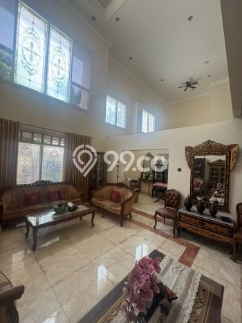 Ready to Use! Premium House LT 320m2 Desain Elegan di Rawamangun Ready to Use! Premium House LT 320m2 Desain Elegan di Rawamangun