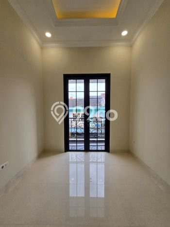 Rumah Elit Modern Siap Huni di Rawamangun Jakarta Timur Rumah Elit Modern Siap Huni di Rawamangun Jakarta Timur
