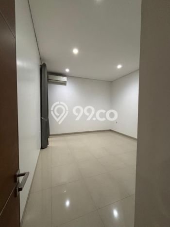 Siap Huni Hunian Elit 6 Kamar di Cempaka Putih Dekat ke Mana Saja Siap Huni Hunian Elit 6 Kamar di Cempaka Putih Dekat ke Mana Saja