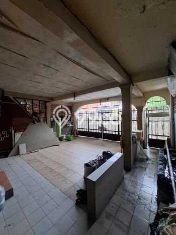 Siap Huni Hunian Elit 5 Kamar di Cempaka Putih Dekat ke Mana Saja Siap Huni Hunian Elit 5 Kamar di Cempaka Putih Dekat ke Mana Saja