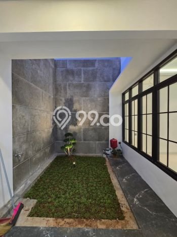Rumah Luas Asri 4 KT Siap Pakai di Pondok Bambu Jakarta Timur Rumah Luas Asri 4 KT Siap Pakai di Pondok Bambu Jakarta Timur