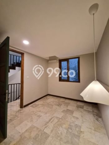 Rumah Elit Modern Siap Huni di Rawamangun Jakarta Timur Rumah Elit Modern Siap Huni di Rawamangun Jakarta Timur