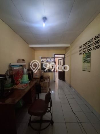 Rumah Elit LB 150m2 Siap Pakai Desain Elegan di Pondok Bambu, Jakarta Timur Rumah Elit LB 150m2 Siap Pakai Desain Elegan di Pondok Bambu, Jakarta Timur