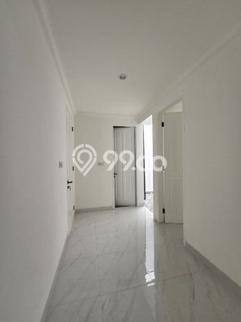 Hunian Mewah Siap Huni LT 170m2 di Duren Sawit, Jakarta Timur Hunian Mewah Siap Huni LT 170m2 di Duren Sawit, Jakarta Timur