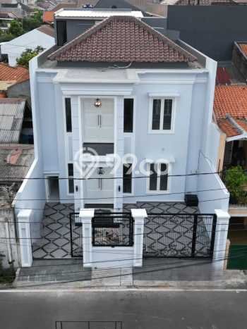 For Sale Rumah Elit Exclusive di Duren Sawit, Jakarta Timur For Sale Rumah Elit Exclusive di Duren Sawit, Jakarta Timur