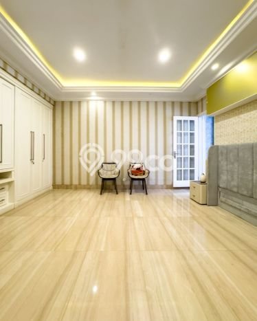 Rumah Elit Modern Siap Huni di Pondok Indah Jakarta Selatan Rumah Elit Modern Siap Huni di Pondok Indah Jakarta Selatan
