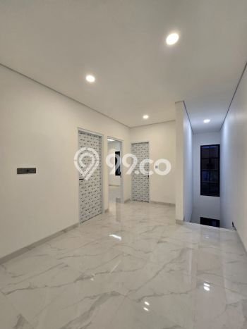 Rumah Luas Asri 4 KT Siap Pakai di Pondok Bambu Jakarta Timur Rumah Luas Asri 4 KT Siap Pakai di Pondok Bambu Jakarta Timur