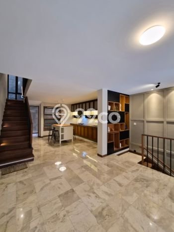 Rumah Elit Modern Siap Huni di Rawamangun Jakarta Timur Rumah Elit Modern Siap Huni di Rawamangun Jakarta Timur
