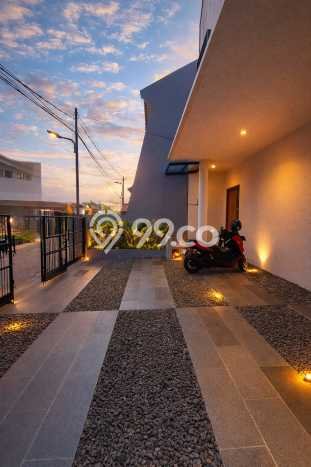 Rumah Eksklusif Dijual LT 138m2 di Duren Sawit, Jakarta Timur Rumah Eksklusif Dijual LT 138m2 di Duren Sawit, Jakarta Timur