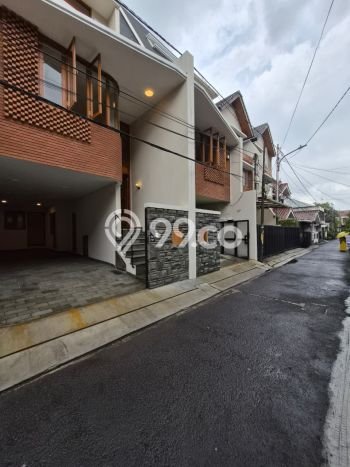 Rumah Elit Modern Siap Huni di Rawamangun Jakarta Timur Rumah Elit Modern Siap Huni di Rawamangun Jakarta Timur