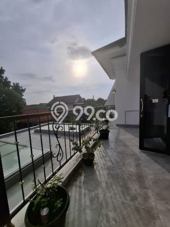 For Sale! Premium House LT 245m2 Desain Modern di Jati Asih For Sale! Premium House LT 245m2 Desain Modern di Jati Asih