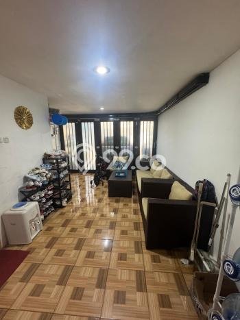 Jual Rumah Favorit Siap Huni LB 120m2 di Cipayung, Jakarta Timur Jual Rumah Favorit Siap Huni LB 120m2 di Cipayung, Jakarta Timur